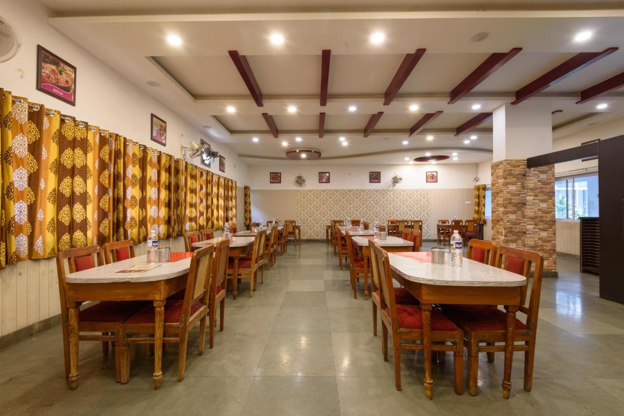 Hotel Great Punjab Aurangabad  Buitenkant foto