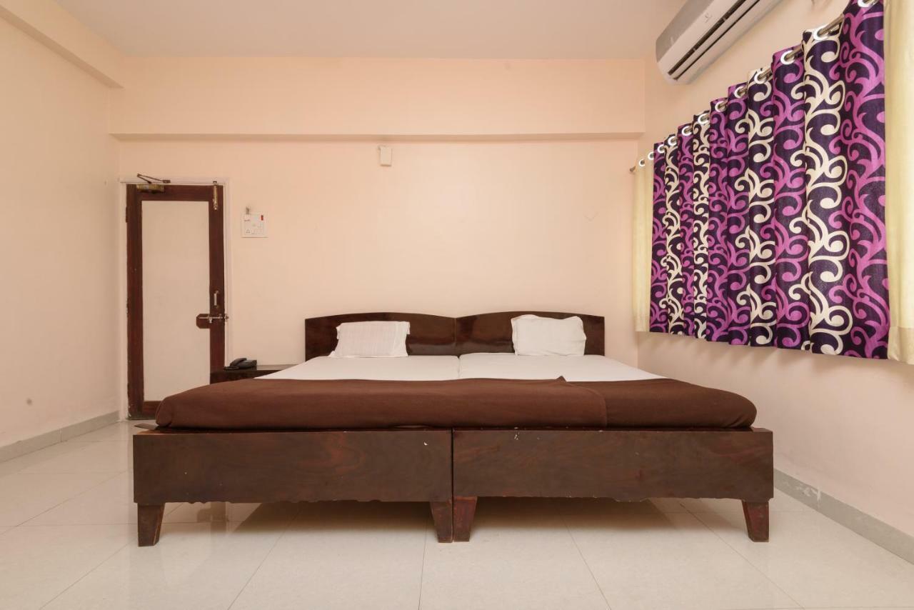 Hotel Great Punjab Aurangabad  Buitenkant foto